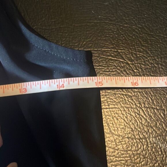 White House Black Market WHBM Black Knee Length Silk Accent Shift Dress XS LBD - Picture 7 of 8